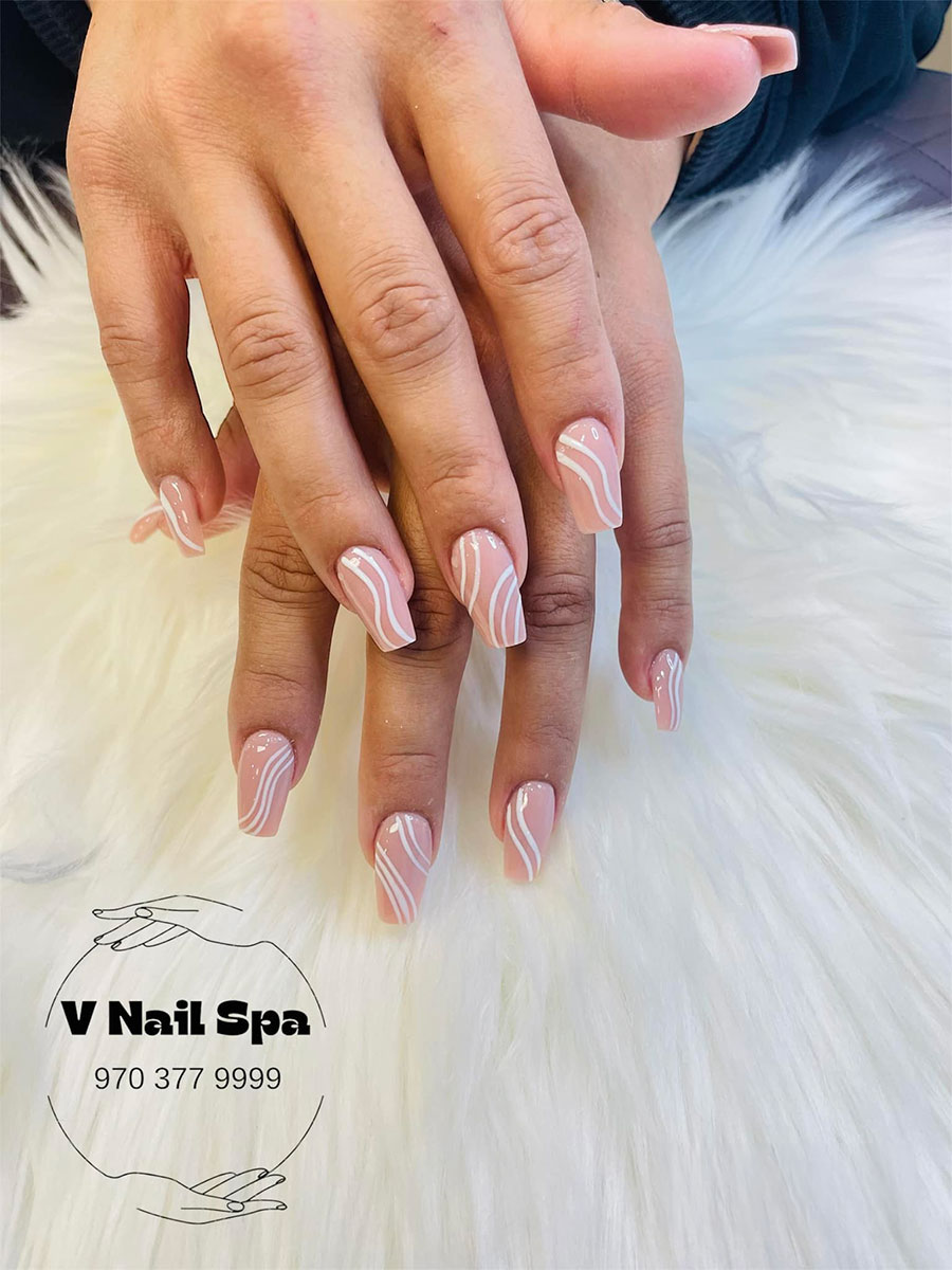 V Nail Spa